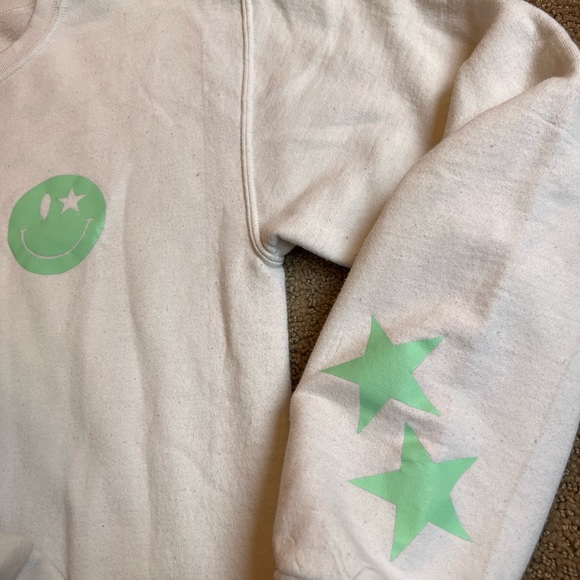 cute preppy smiley crewneck - Picture 3 of 4